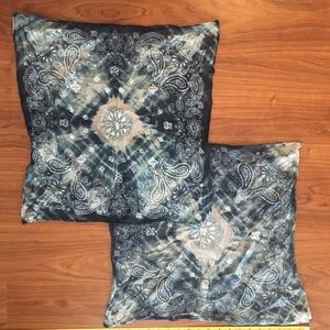 AE Tie Dye Scarves 🦋